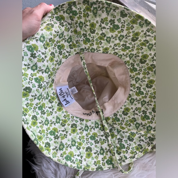 Lack of Color Holiday Bucket Hat - Picture 4 of 4